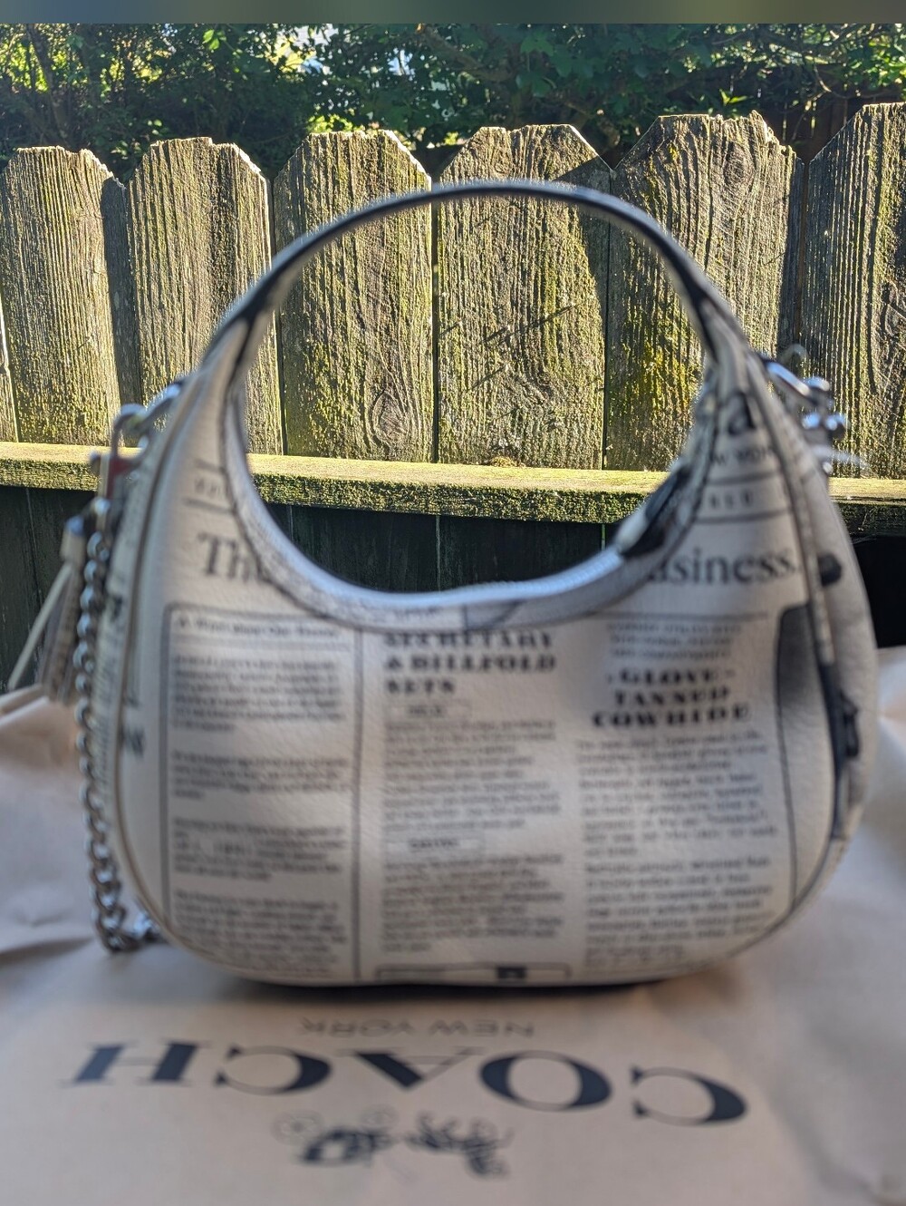 NWT Coach Carmen Newspaper Bag - Picture 2 of 4